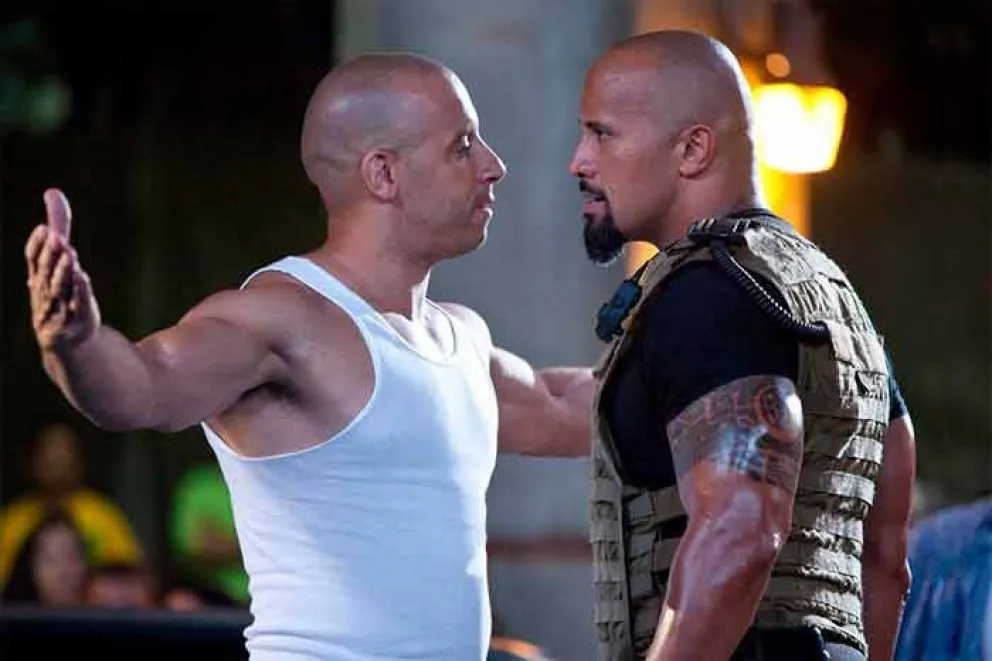 Los actores Dwayne Johnson y Vin Diesel llevan años intercambiando declaraciones que, claramente, constituyen dardos envenenados que se explican con esa enemistad que acabaron desarrollando tras coincidir en el rodaje de varias películas de la saga ‘Fast & Furious’.