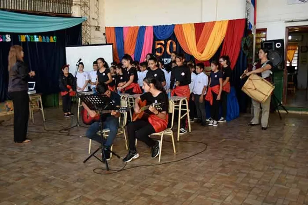 Se realizó una exposición de áreas integradas en la Escuela N°445 del ...