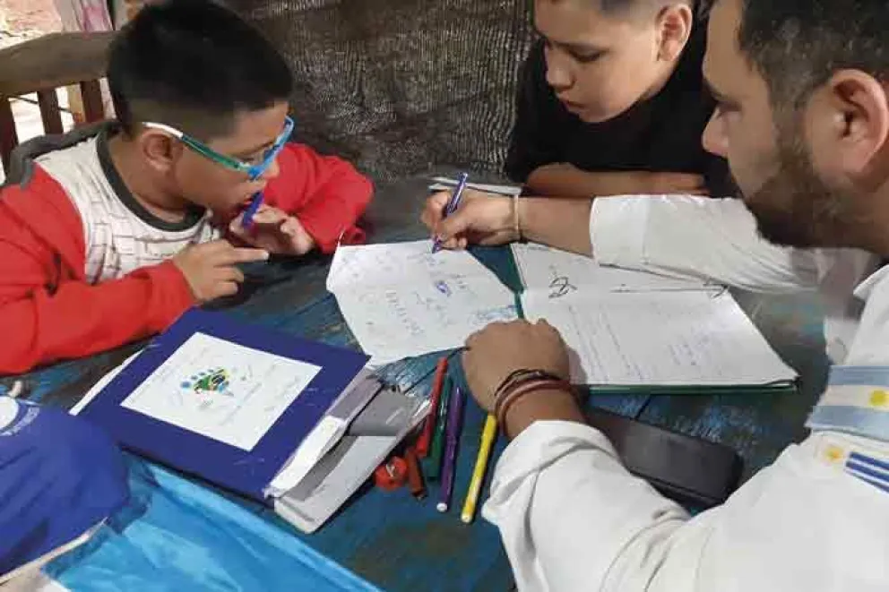 Por sus destacados aportes