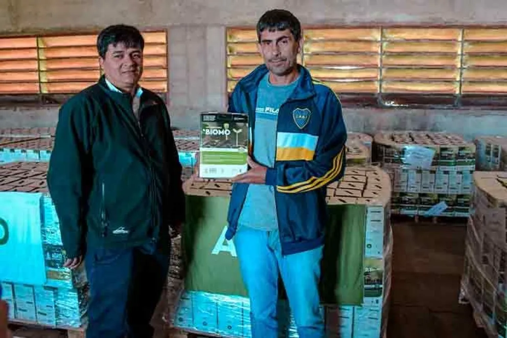 Productores tabacaleros se beneficiaron con insumos orgánicos para implementar en la producción de sus chacras