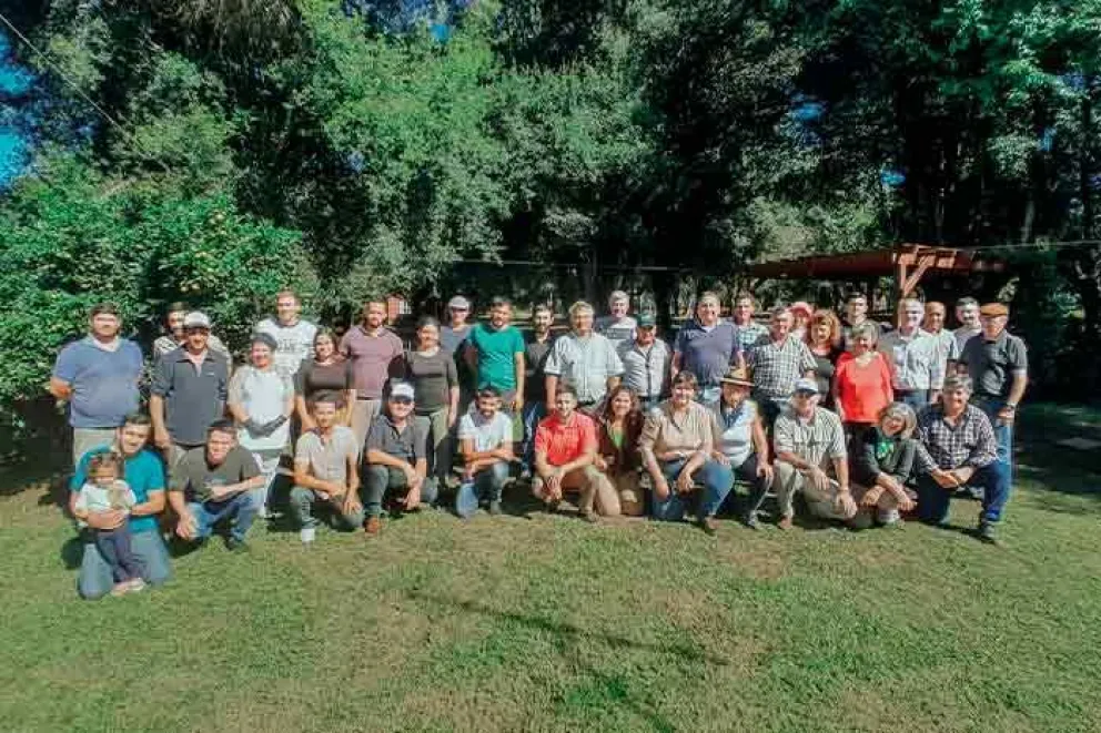 Ovino-caprino: en Colonia Tacuaruzú capacitaron a más de 40 productores sobre Manejo Sanitario y Reproductivo