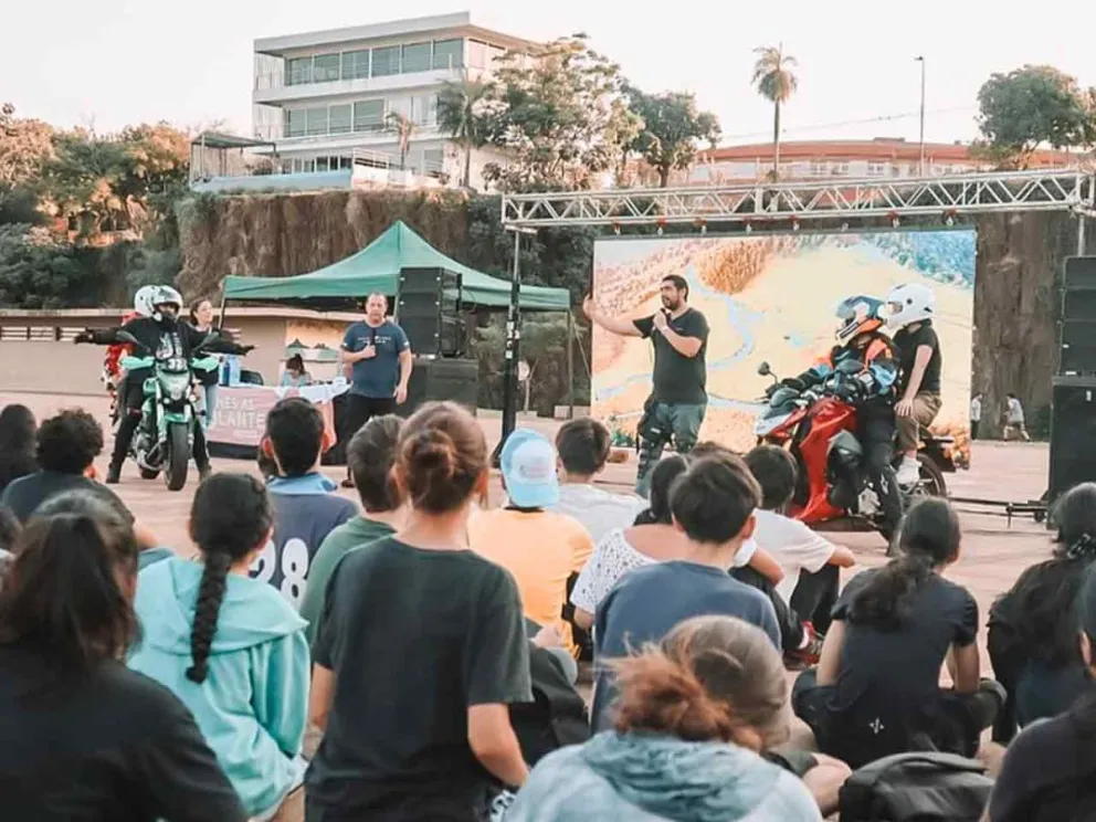 En La Cascada de la costanera