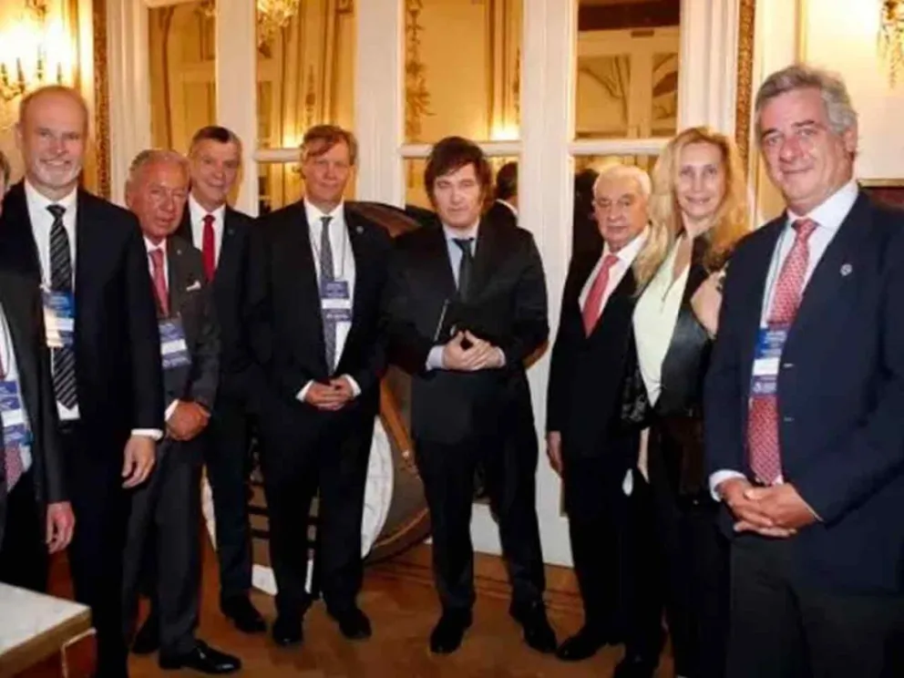 Javier Milei junto a Gobernadores