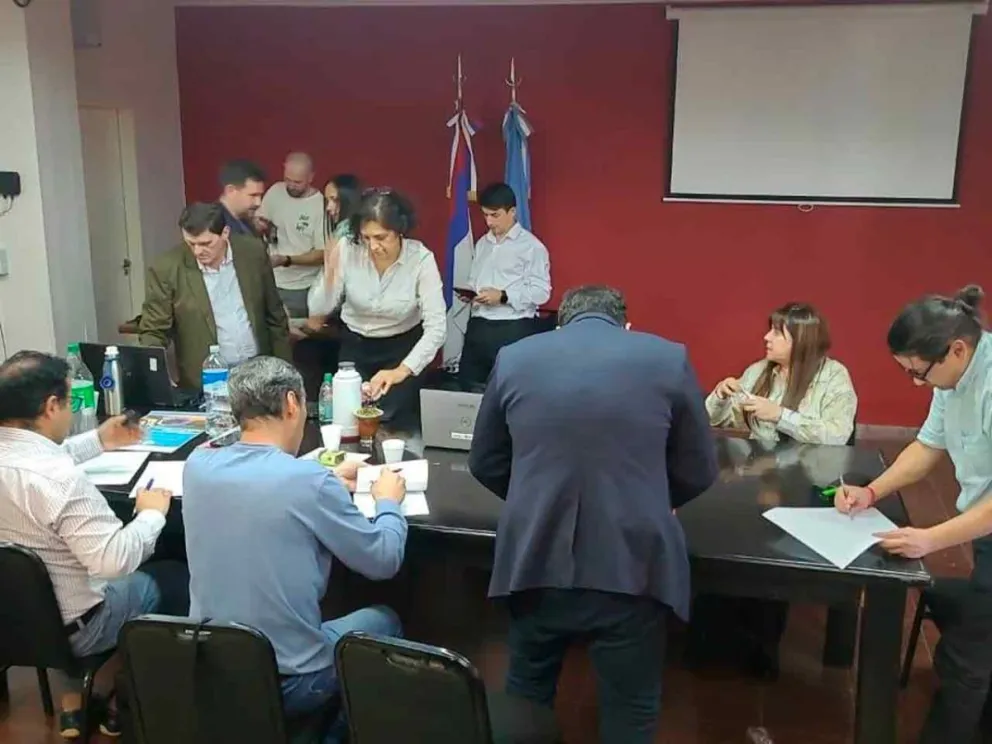 Firma del acta en Educación