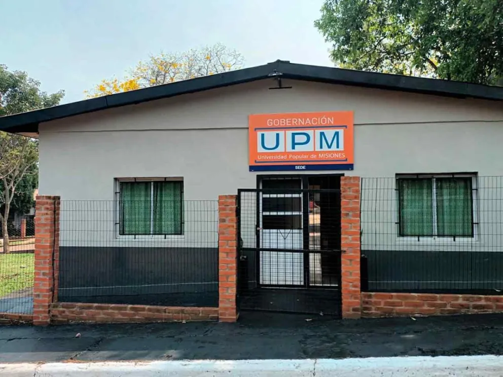 Ofrece cursos cortos y talleres de oficios