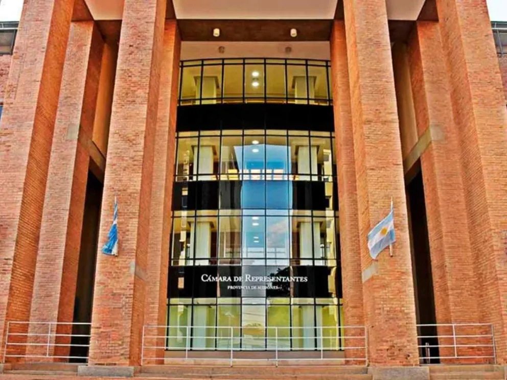 El debate comenzará a las 18:00