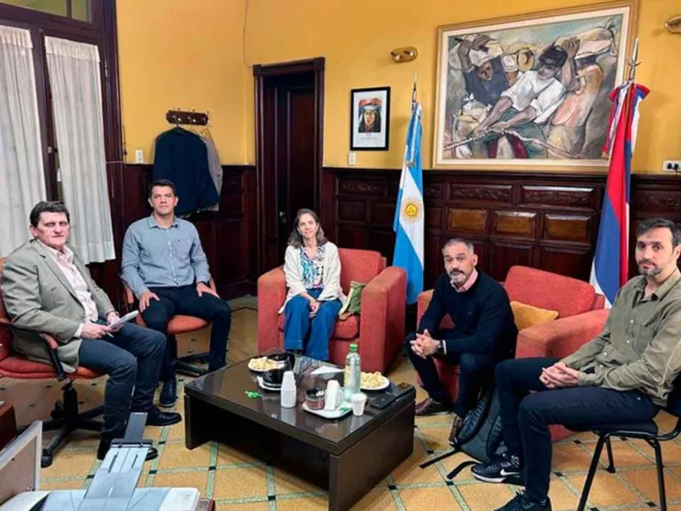 Adolfo Safrán se reunió con autoridades