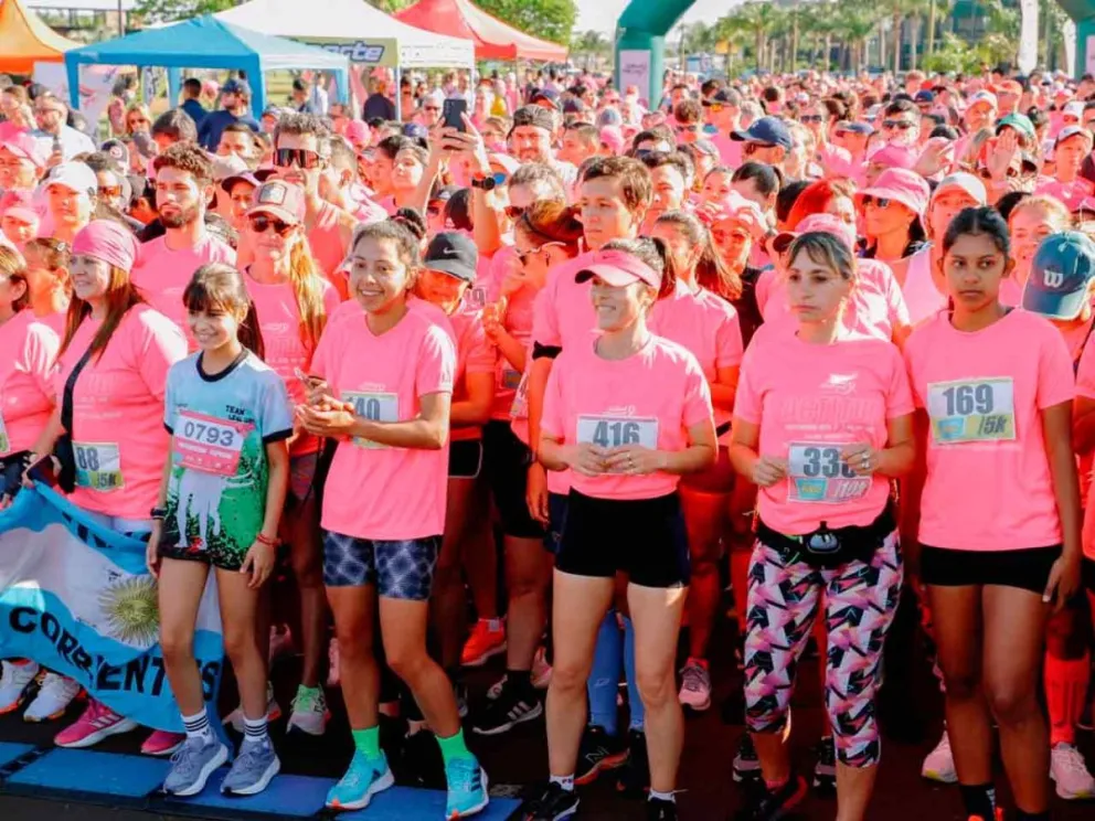 Importante actividad anual para promover la prevención del cáncer de mama 