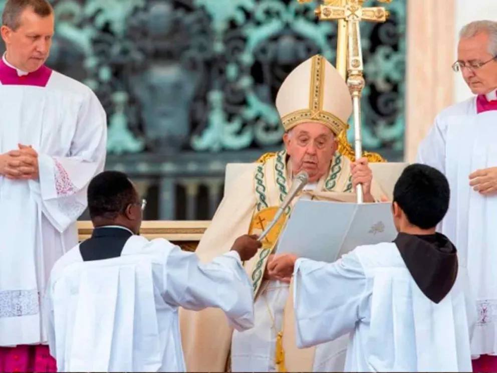 Ceremonia en la plaza San Pedro
