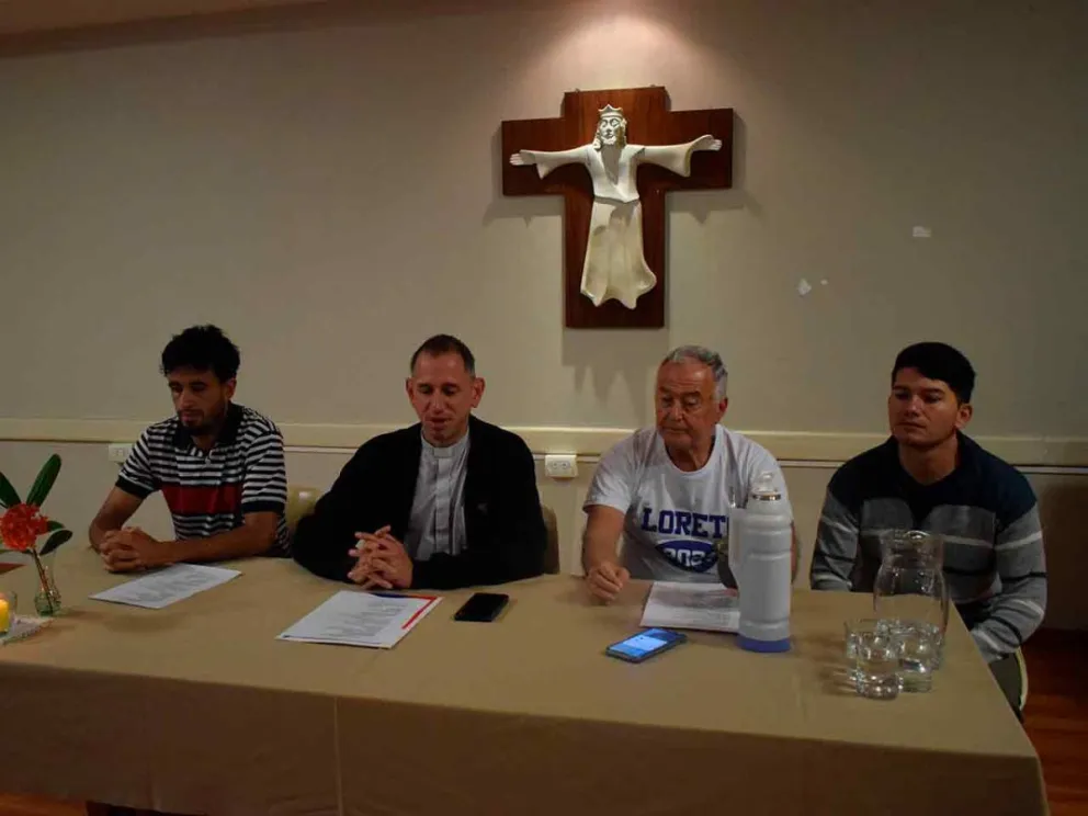 Lanzamiento de la peregrinación en el Obispado 