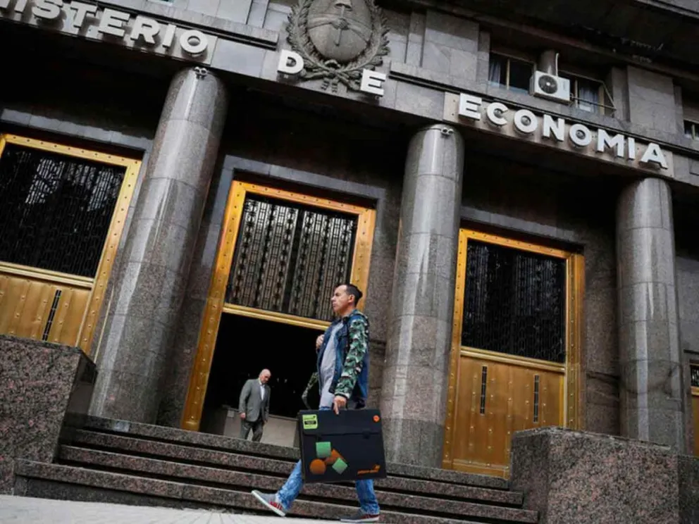 Preocupación por el creciente deterioro institucional