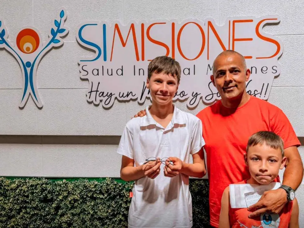 Axel Daniel Giménez y su familia 