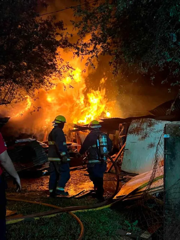 Continúa la emergencia ígnea en la provincia