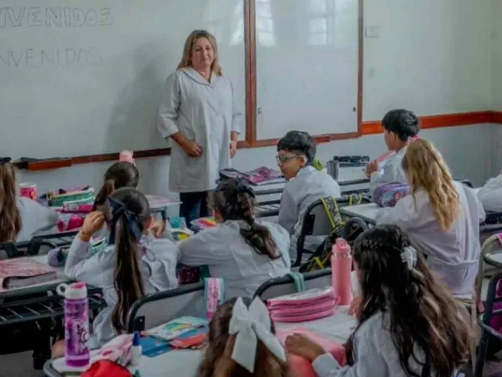 Fortalecen los programas de capacitación en Lengua y Matemática para ...