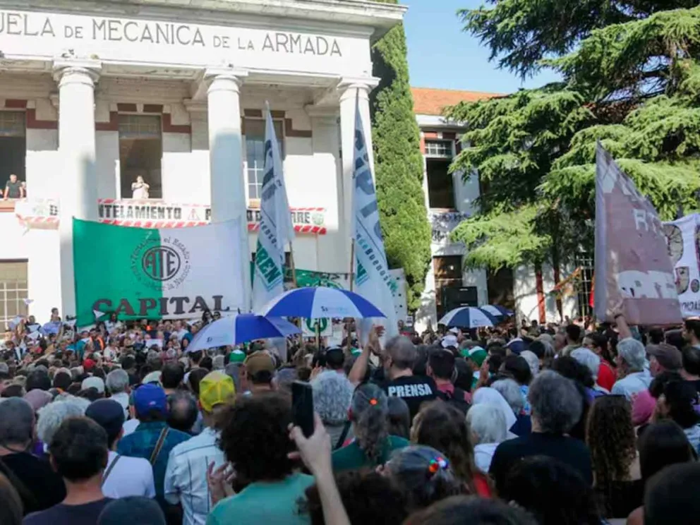 Hoy a partir de las 17:00 en Plaza de Mayo