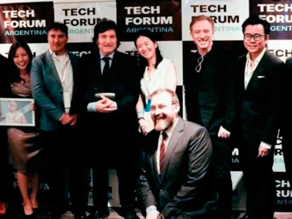  Volvió a poner al Presidente y su entorno en el centro de la escena