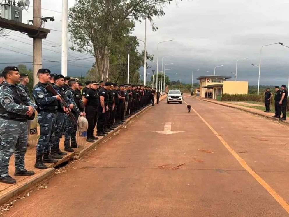En el acceso al puesto de la Agencia Tributaria Misiones