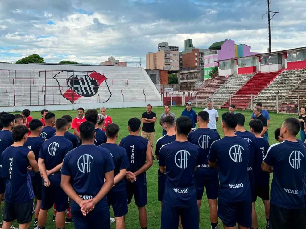 Anunció la contratación de Dutto y Eluchans