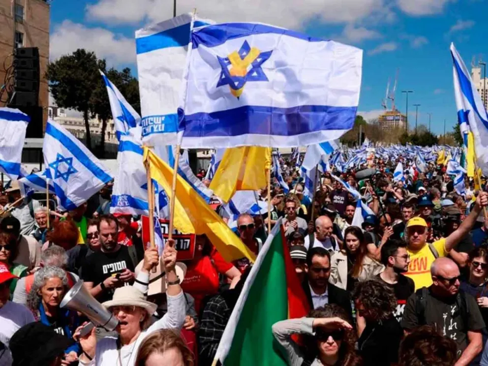 Escalan las tensiones