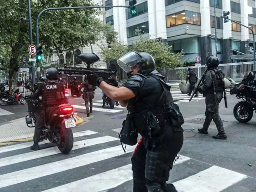 Ante la violencia registrada durante la marcha