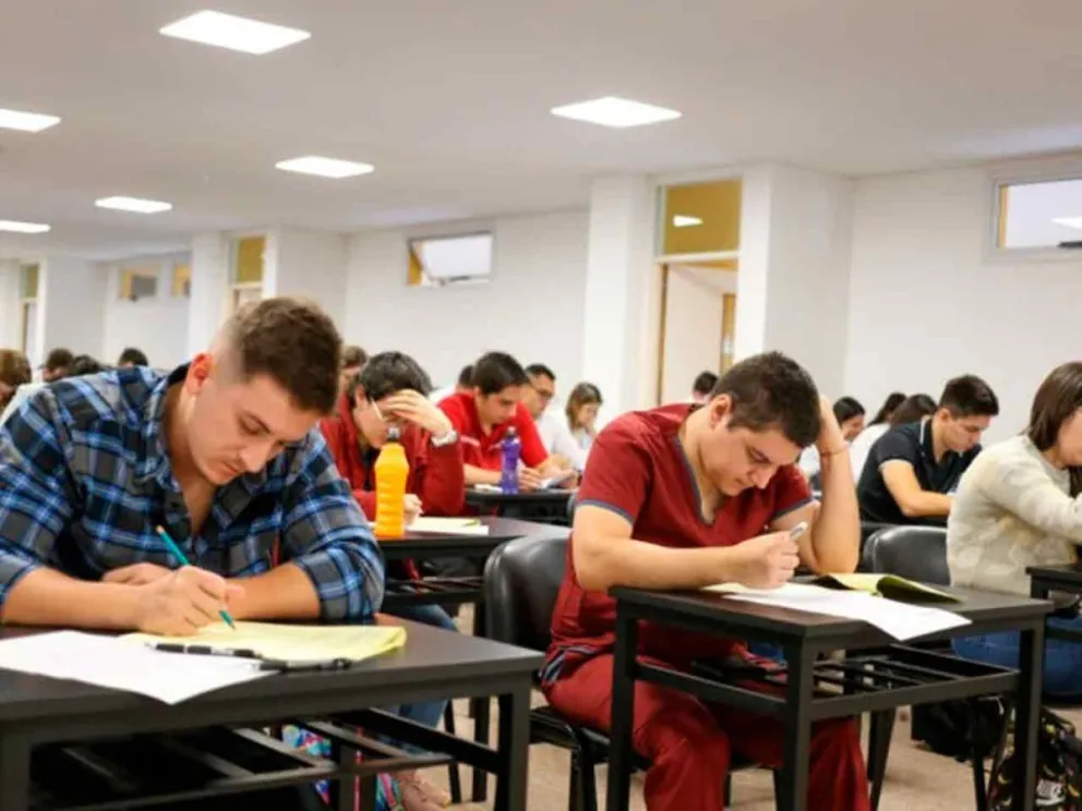 De manera online y presencial