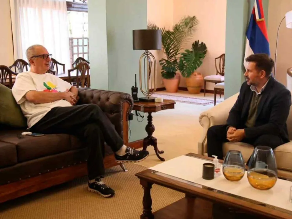 El Gobernador Passalacqua junto al Ministro Aranda