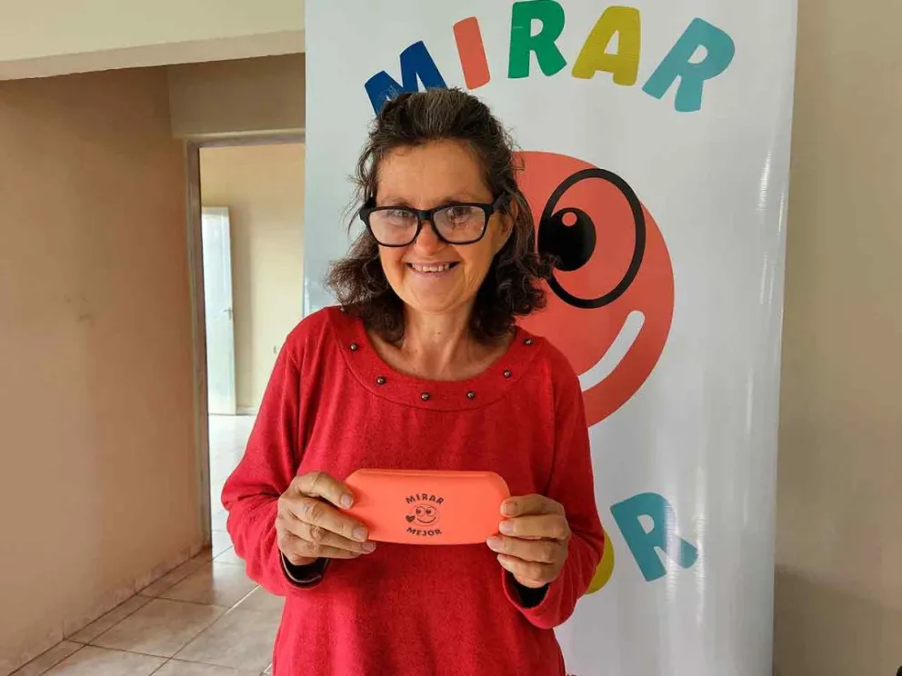 Brindó atención oftalmológica