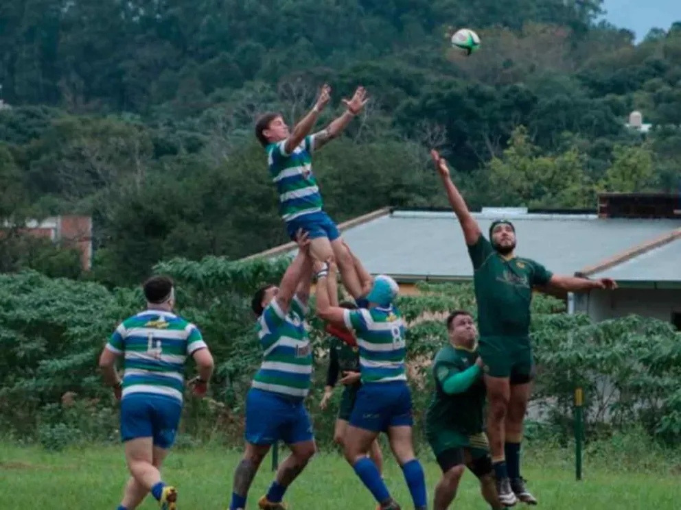 Duelo con la ovalada