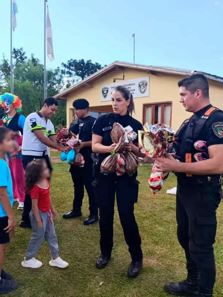 Agasajaron a las familias en varias localidades