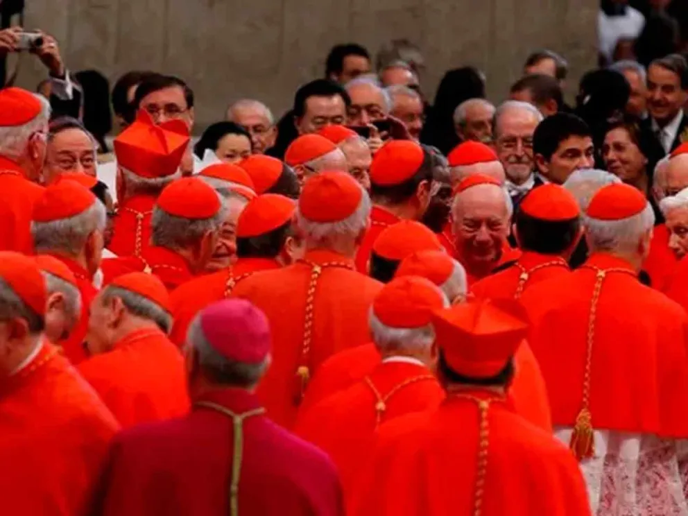 Visitaron el sepulcro del fallecido  Pontìfice