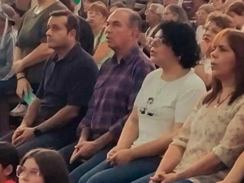 Leonardo Stelatto, Oscar Herrera Ahuad, Rossana Barrios y Lilian Tartaglino acompañaron la misa por la Fiesta de la Divina Misericordia