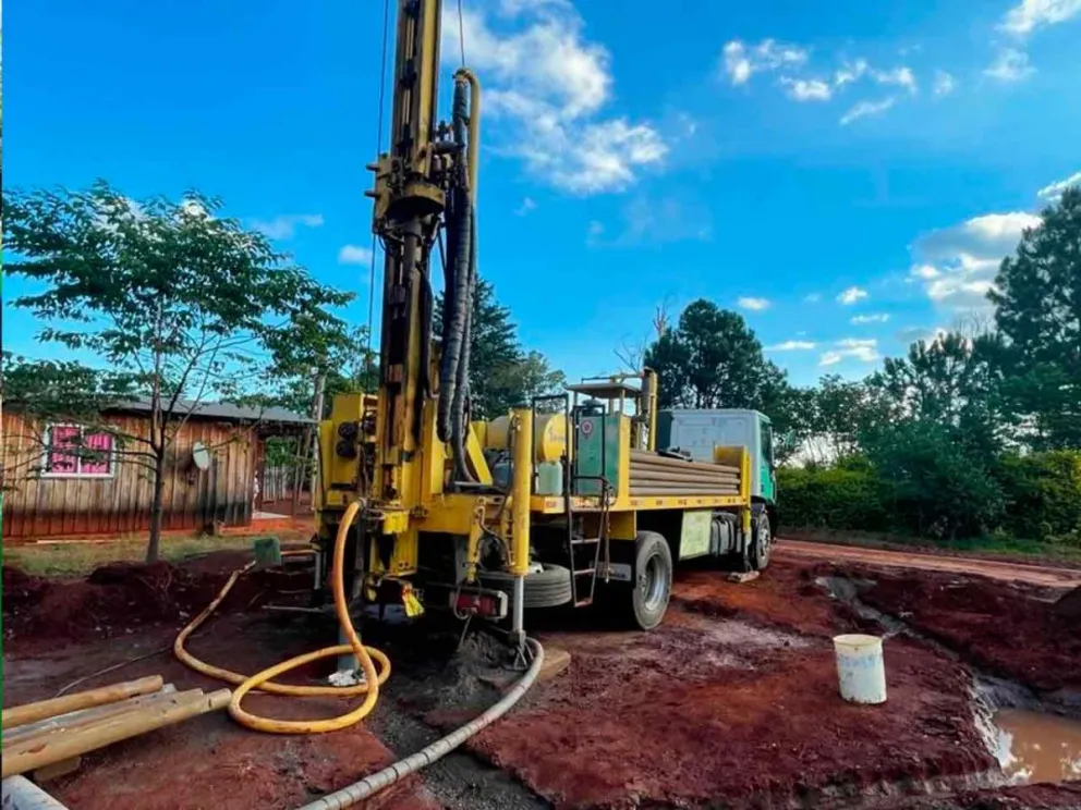Perforación del nuevo pozo para agua potable
