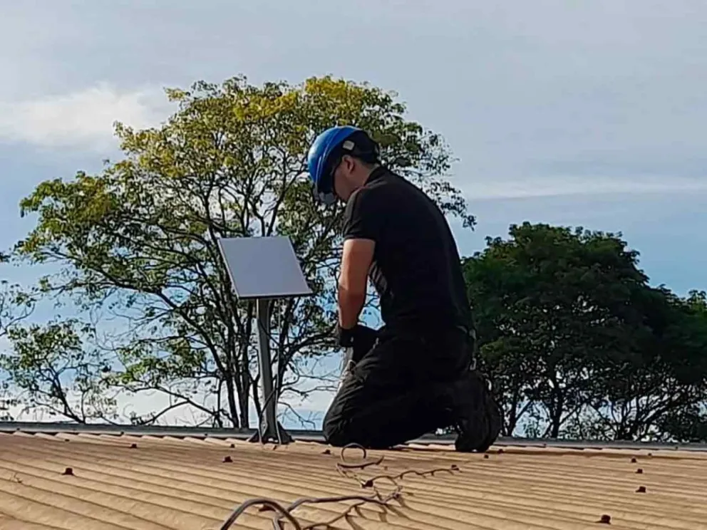 Garantiza el acceso a plataformas educativas 