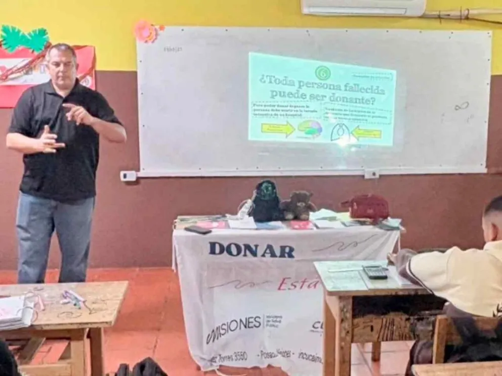 Mediante charlas y stands informativos