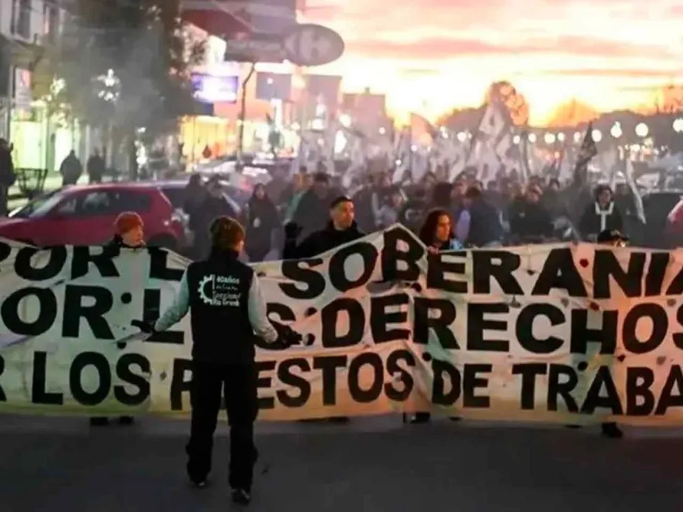 Mañana se movilizarán los sindicatos fueguinos