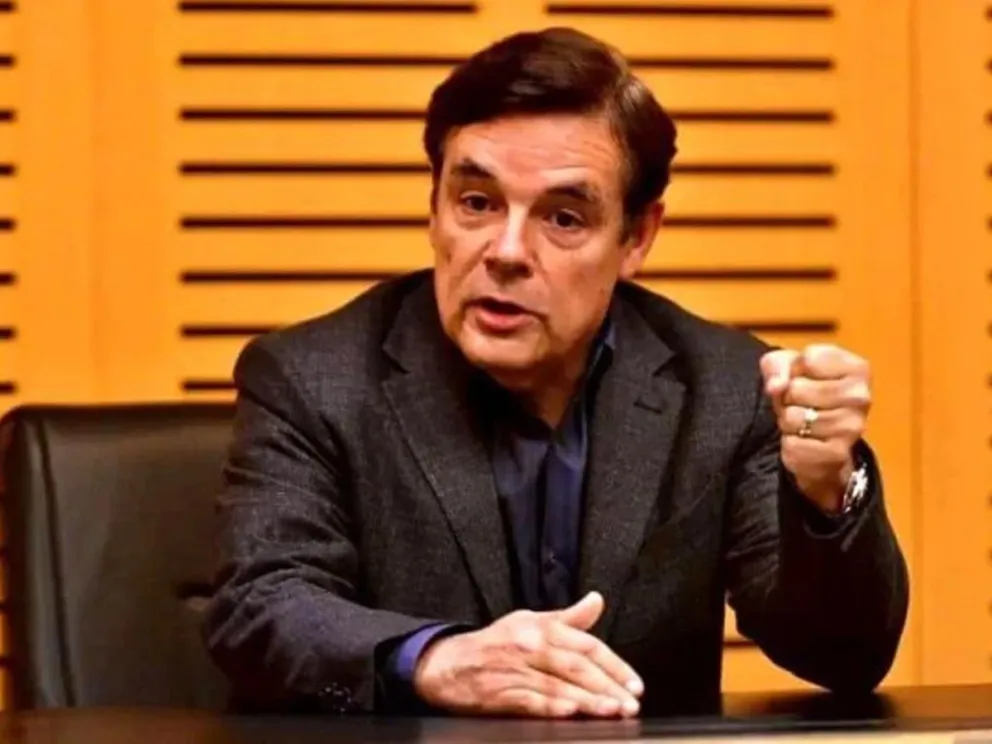 Carlos Eduardo Rovira