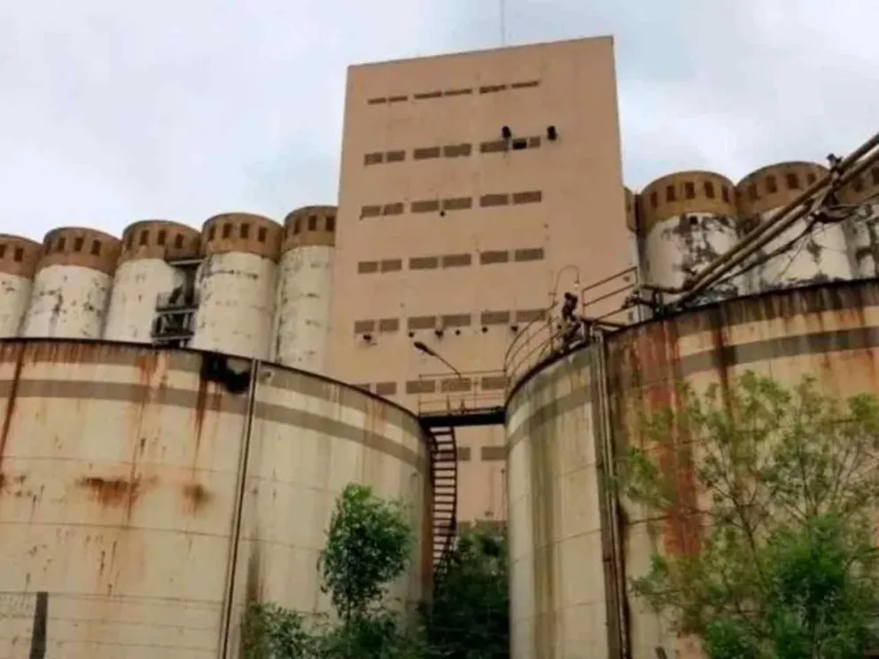 Debido a la caída de las ventas