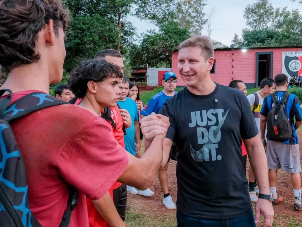 Sebastián Macias acompaña al deporte misionero