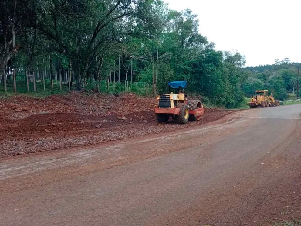 Obras cercanas a la zona urbana de Caraguatay