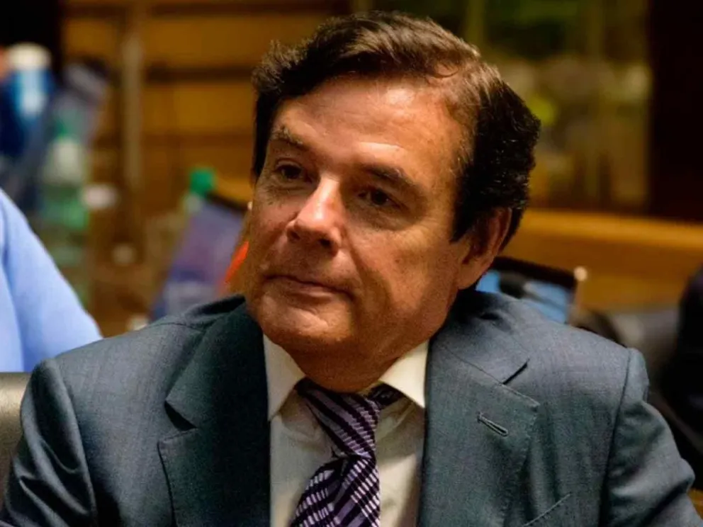 Carlos Eduardo Rovira