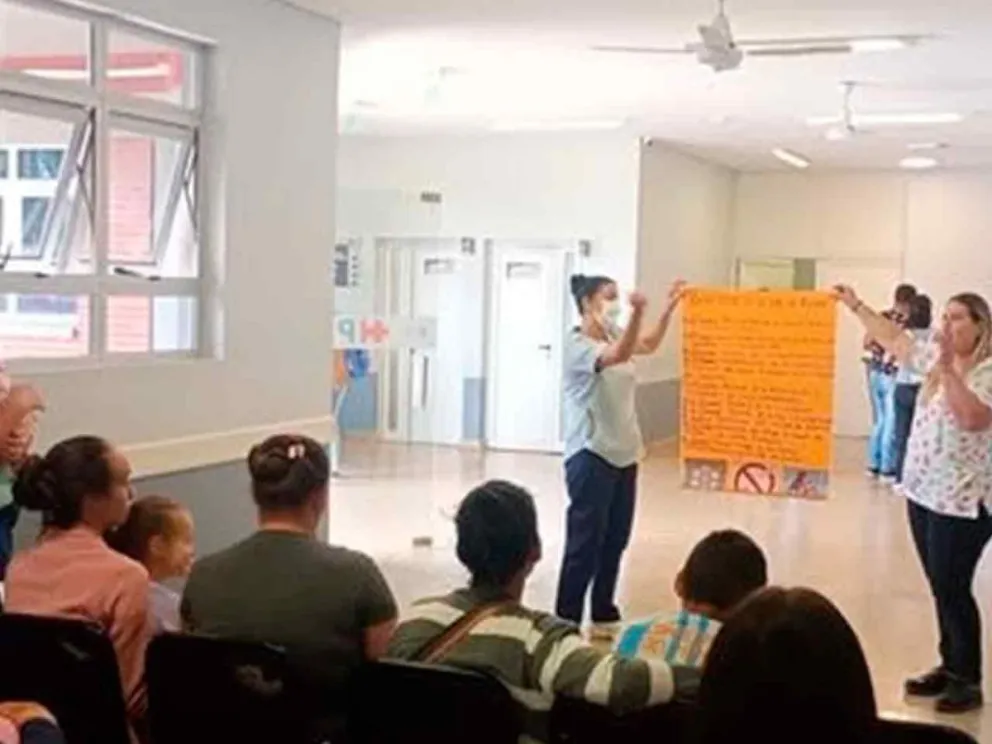  Charla abierta a la comunidad