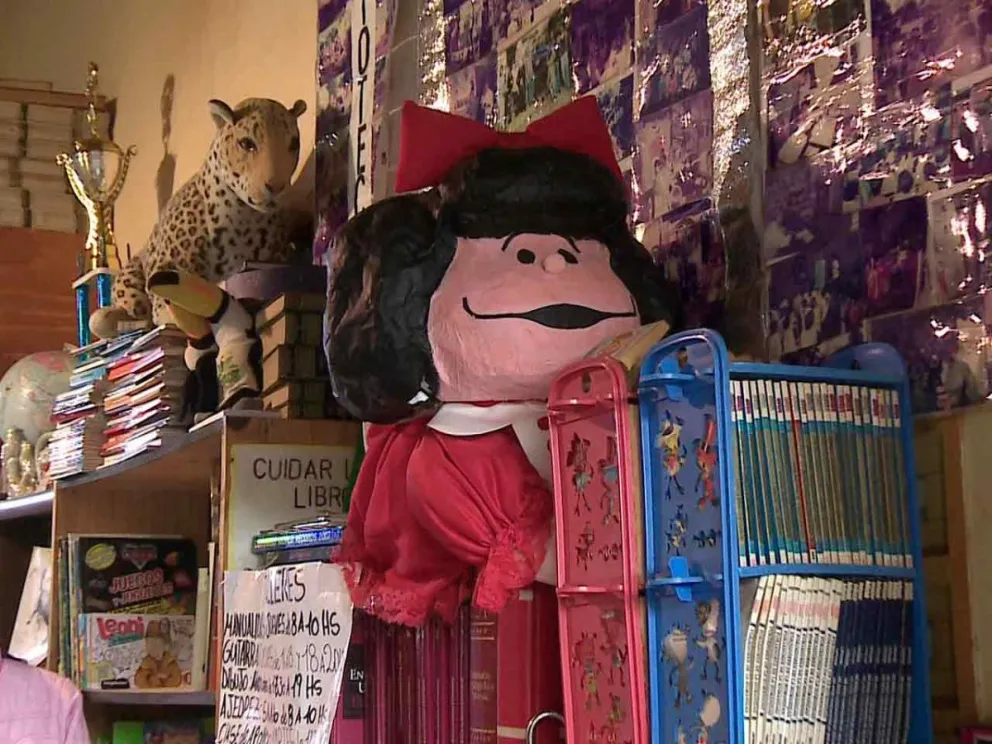 Brinda talleres libres y gratuitos