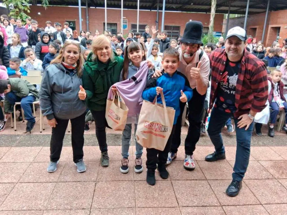 Llevaron alegría a los más pequeños