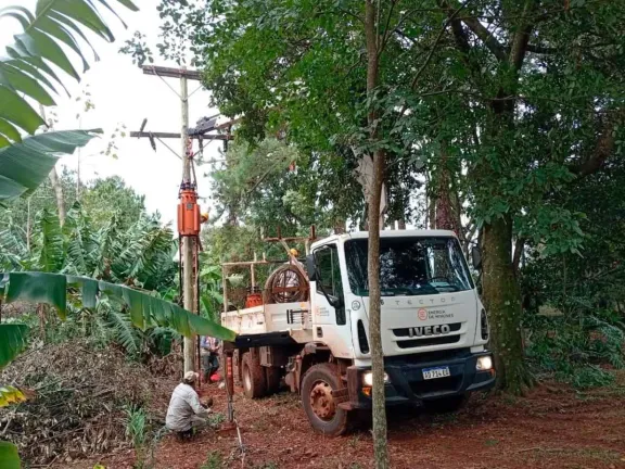 Energía de Misiones avanza con obras clave para mejorar el servicio ...