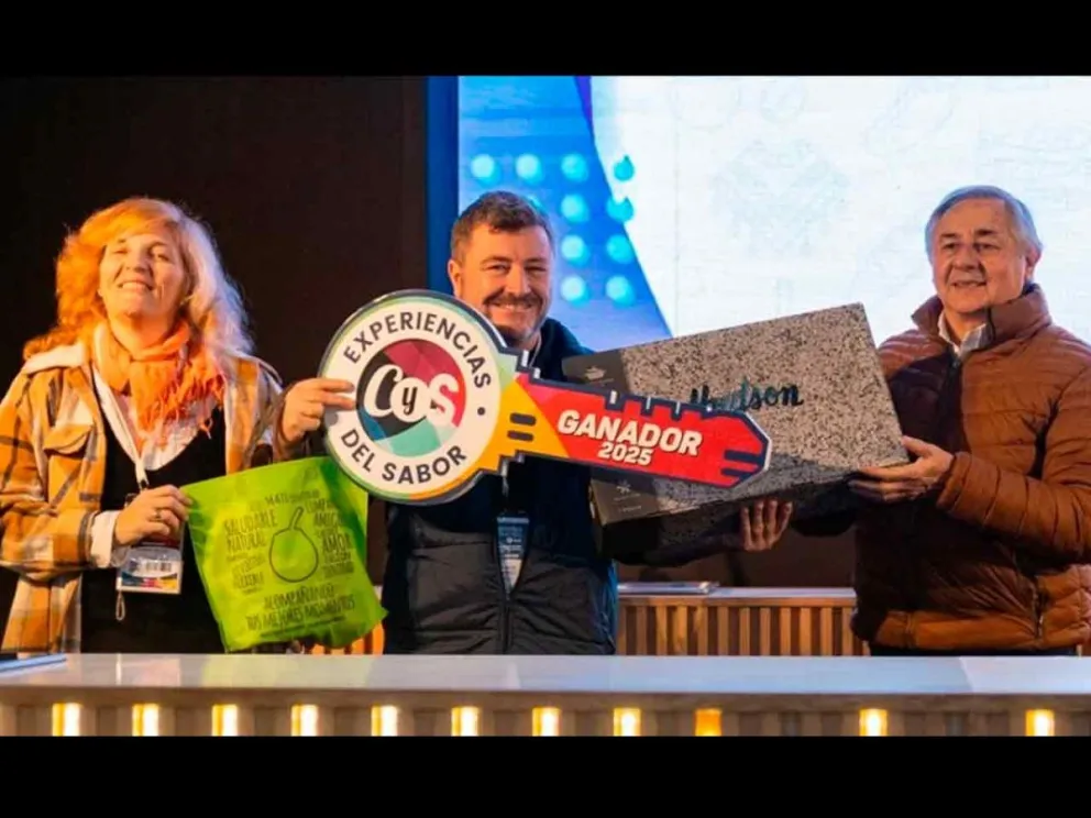 Los ganadores recibieron la simbólica “llave del éxito”