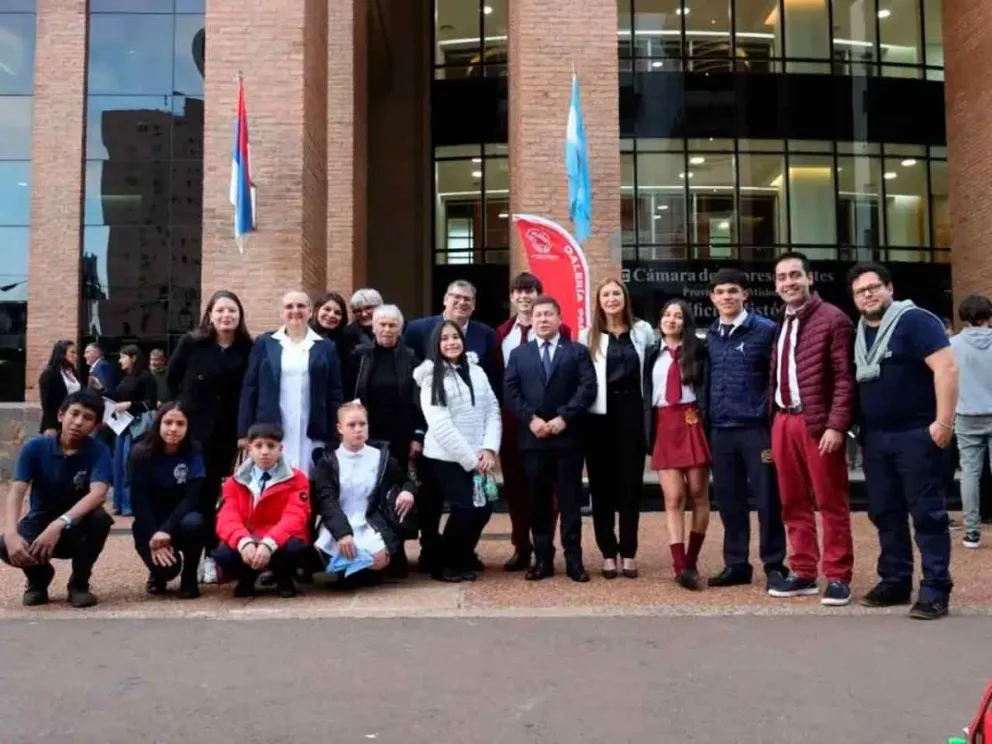 Docentes y alumnos eldoradenses 