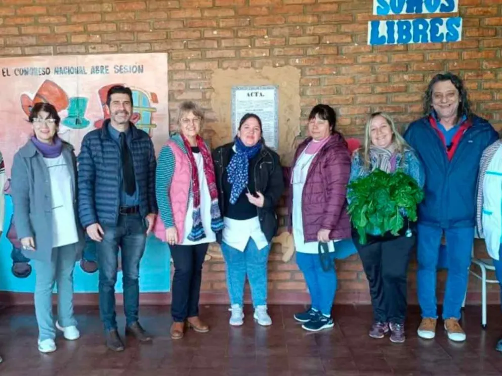 Personal docente junto a Martín Sereno