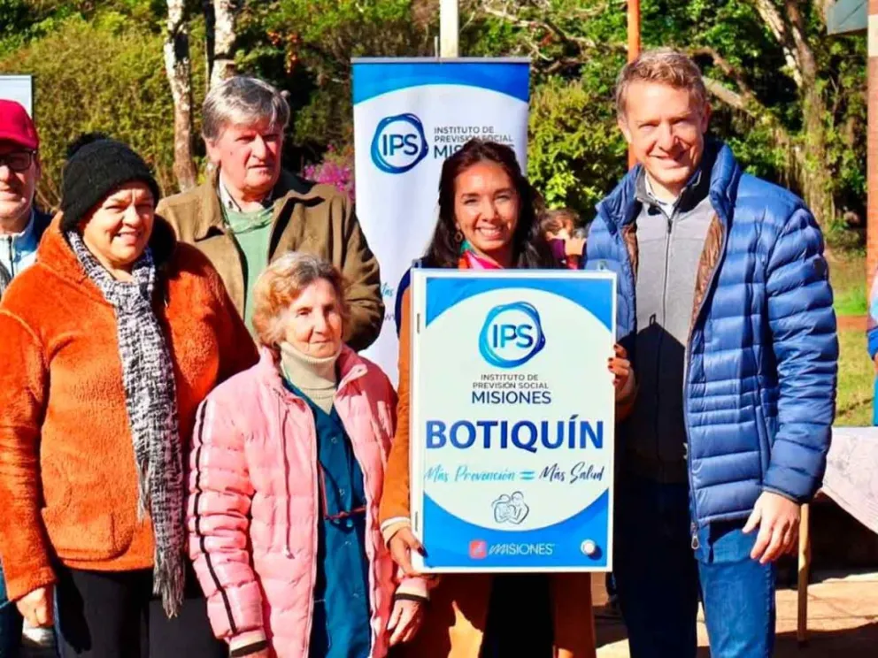 Benmaor entregó botiquín a la Escuela N° 26