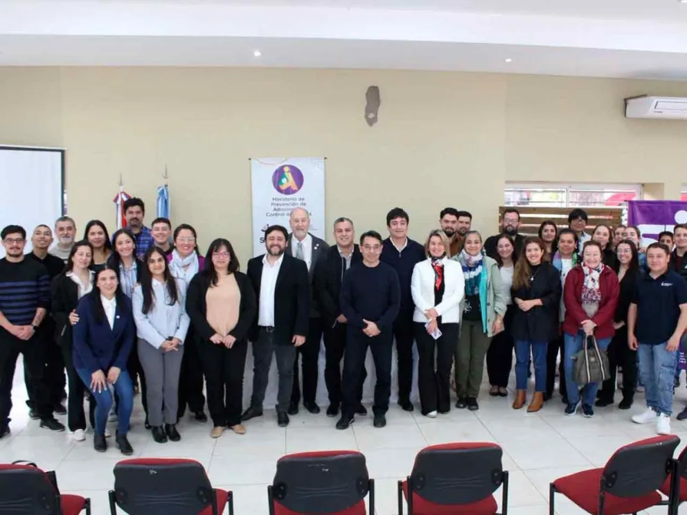 Autoridades en el lanzamiento