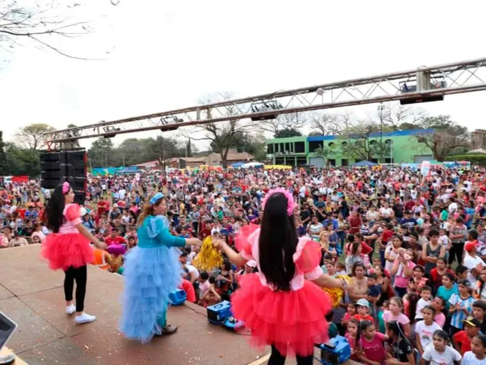 Tarde de juegos, risas y sorteos